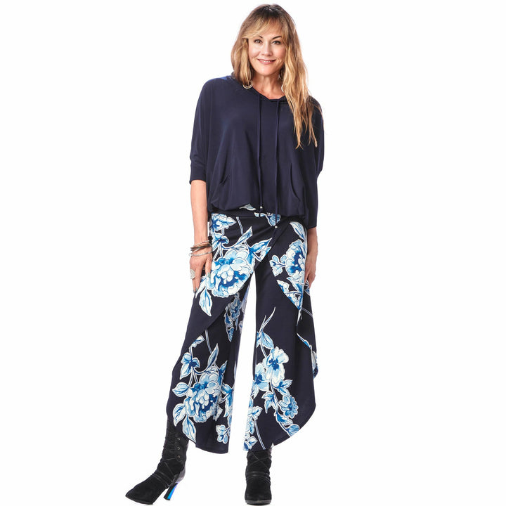 Wrap Dolphin-Hem Pant